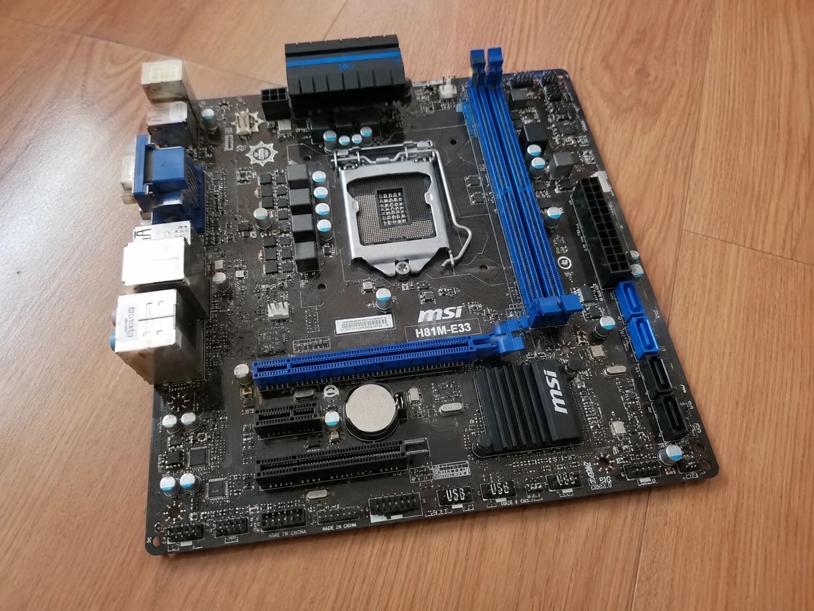二手 Micro-ATX 主機板