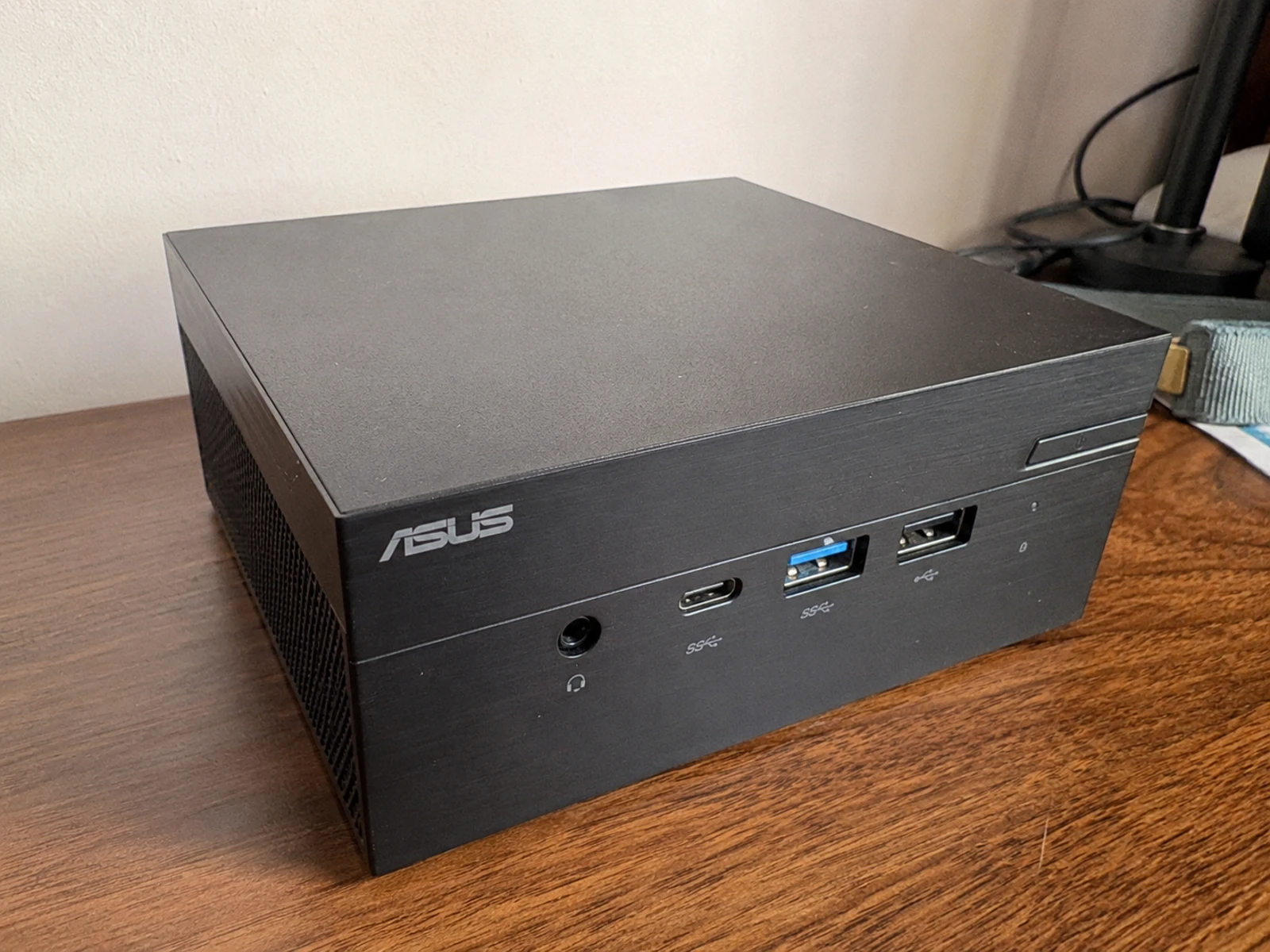 二手 ASUS Mini PC 迷你主機