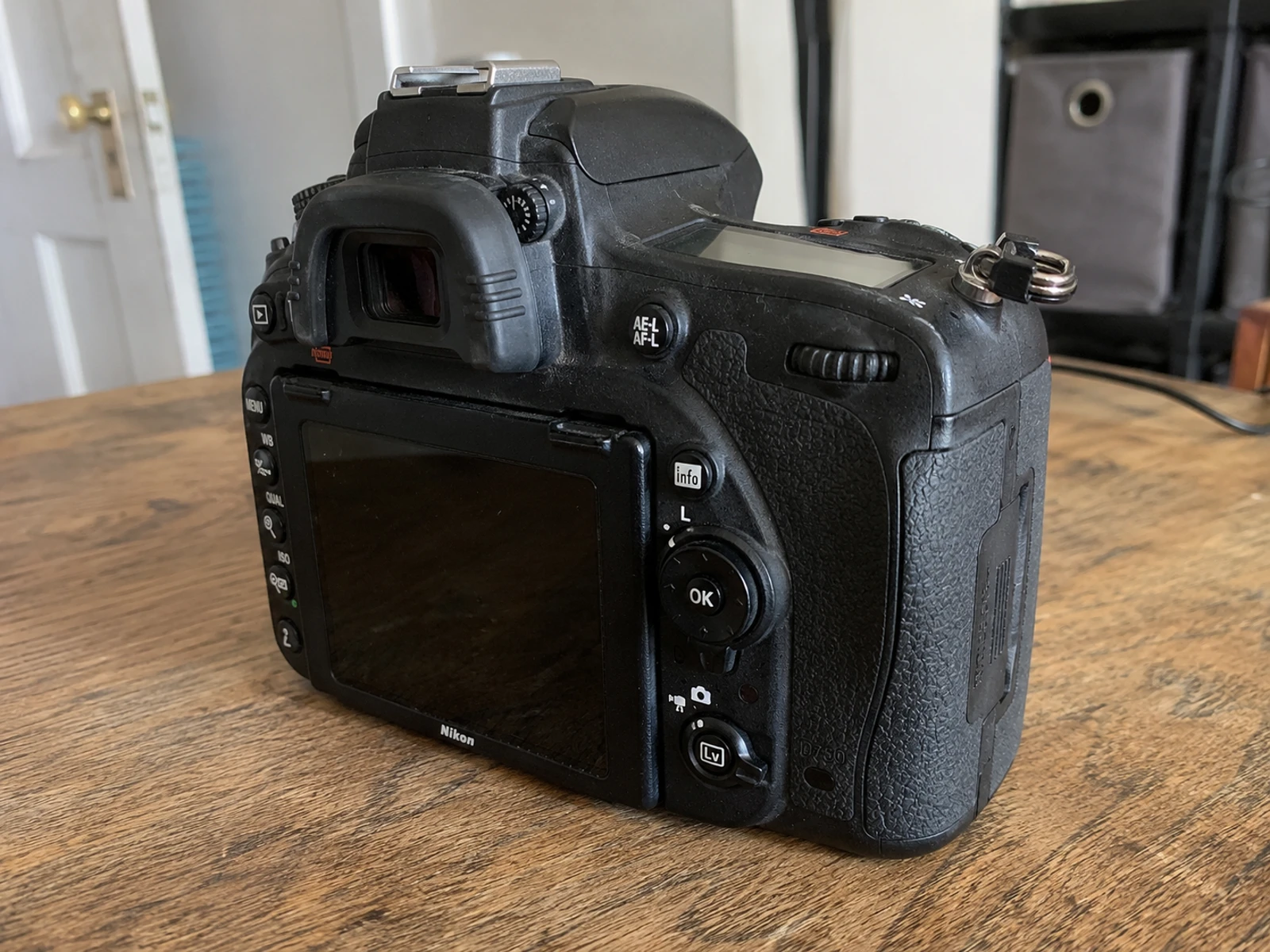 二手 Nikon D750 全片幅單眼 詳細圖片