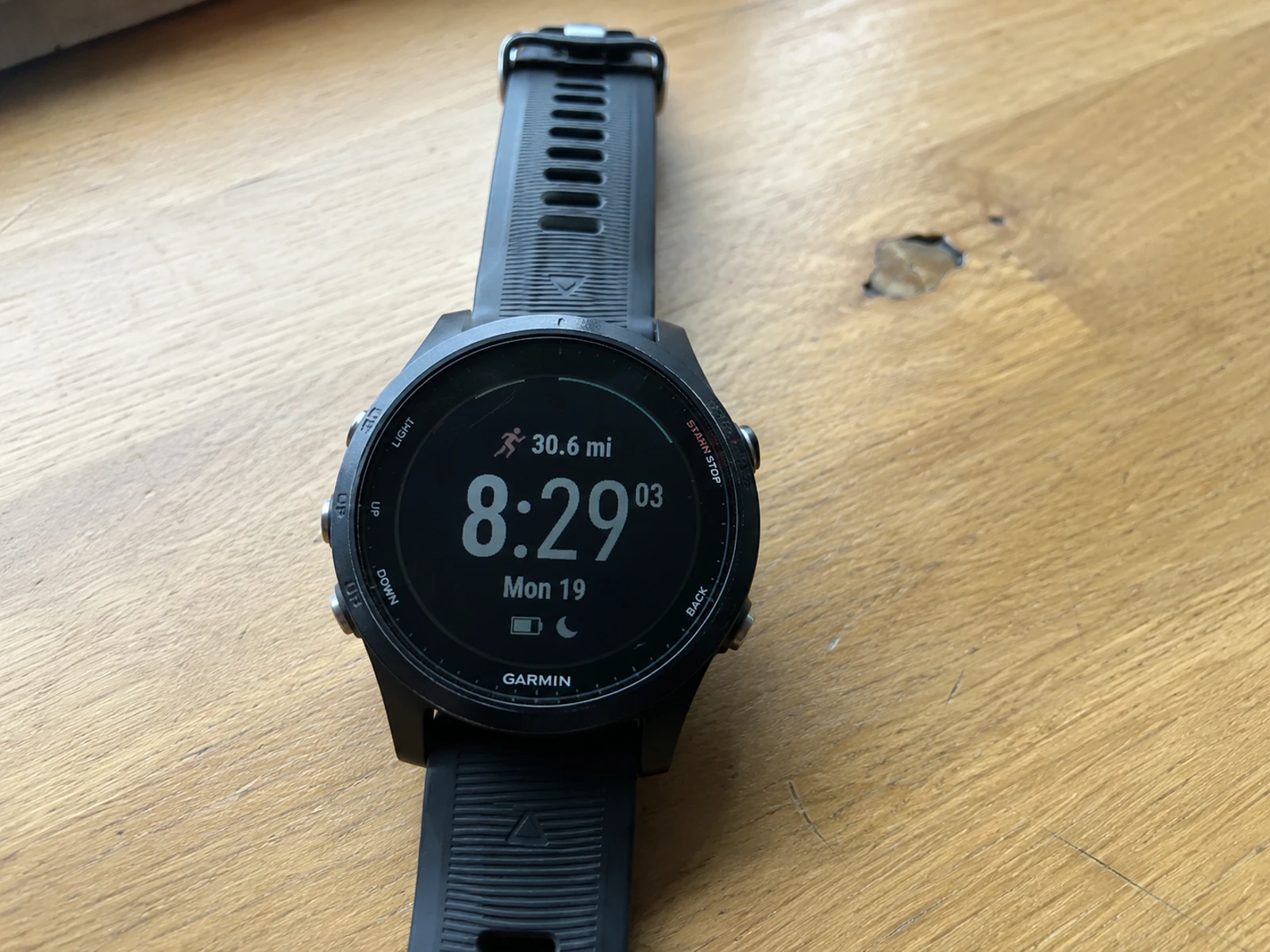二手 Garmin Forerunner 手錶