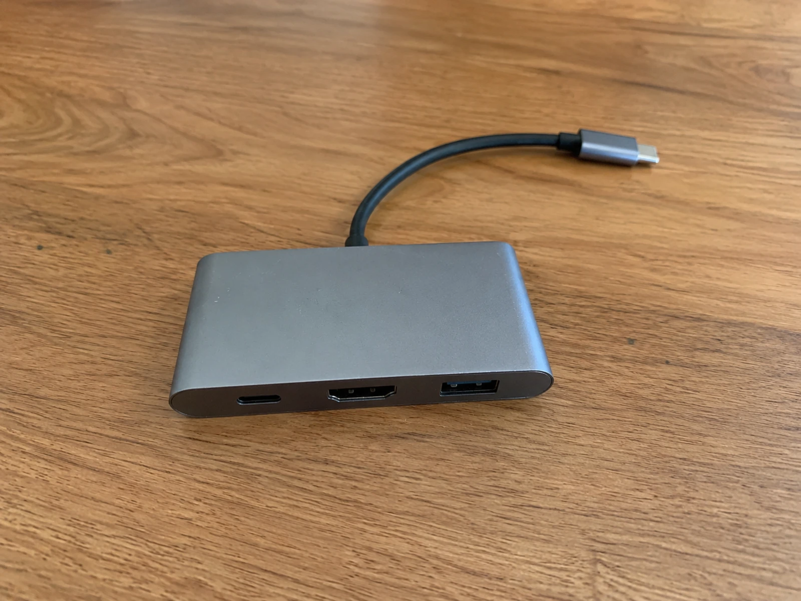 二手 USB-C 轉接器